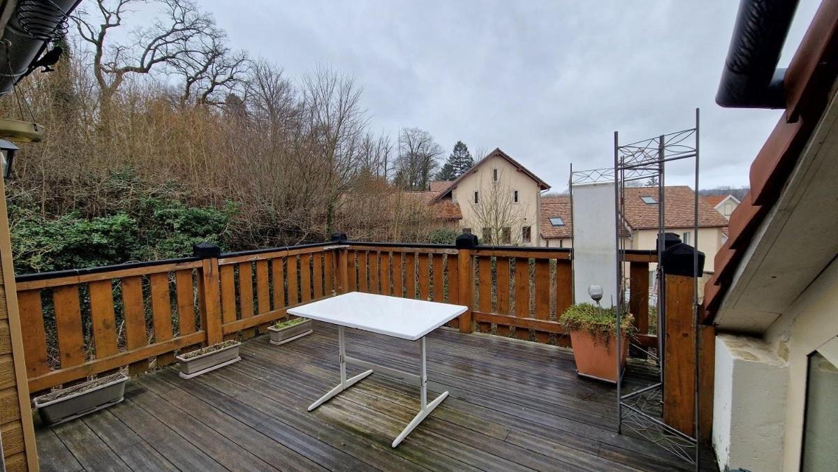 Bel Appartement 120 M² Tres Lumineux Avec Terrasse Morvillars Exterior foto